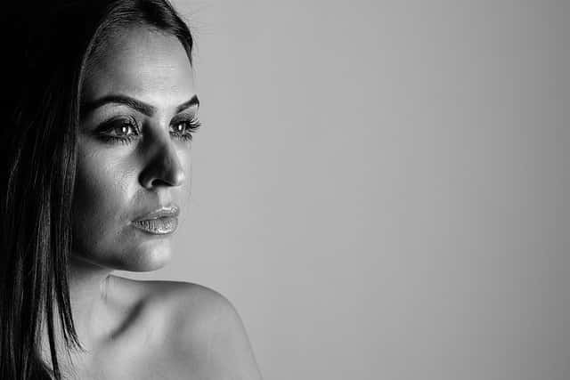 negative thoughts woman